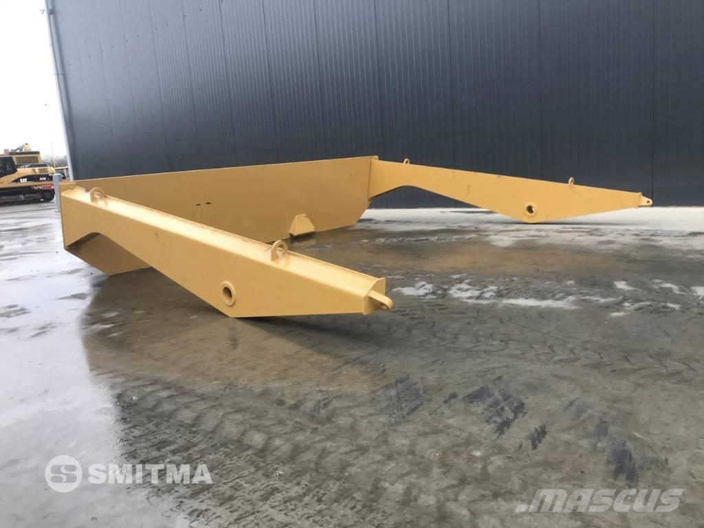 CAT 735- B1N Tagaluugid