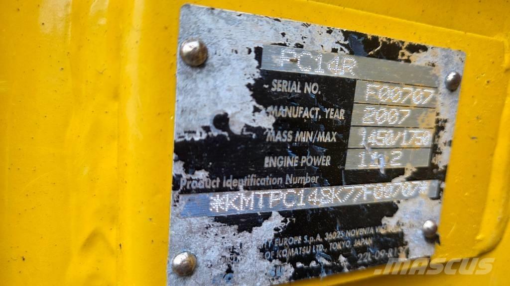 Komatsu PC 14 R Miniekskavaatorid < 7 t