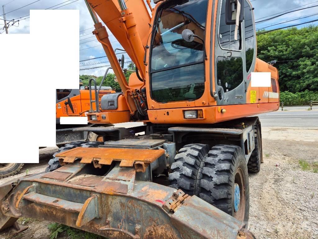 Doosan DX210WA Ratasekskavaatorid