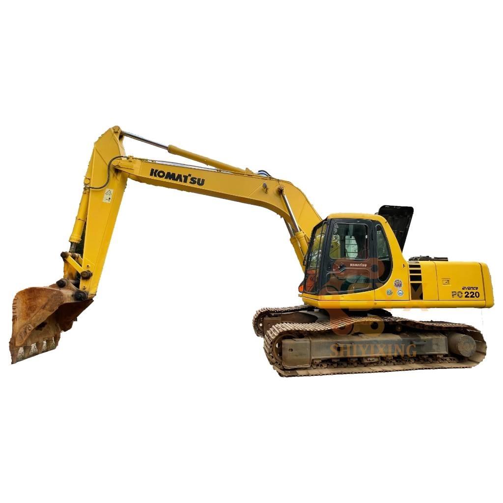 Komatsu PC 220-6 Roomikekskavaatorid