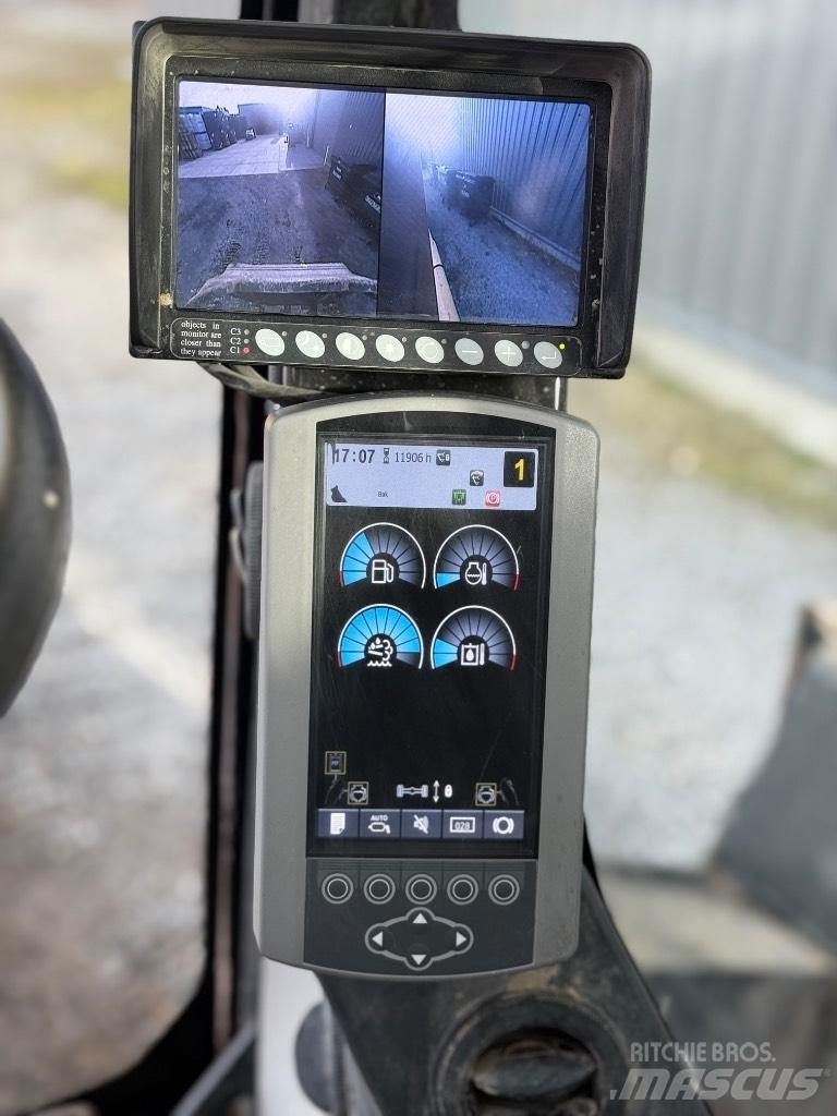 CAT MH3022 Materjalikäitlusmasinad