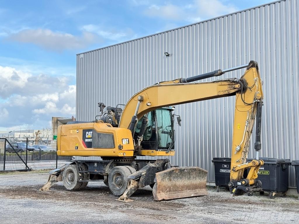 CAT MH3022 Materjalikäitlusmasinad