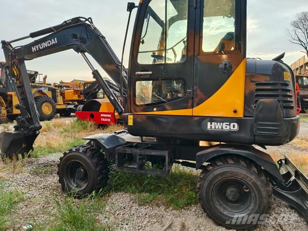 Hyundai 60 W Ratasekskavaatorid