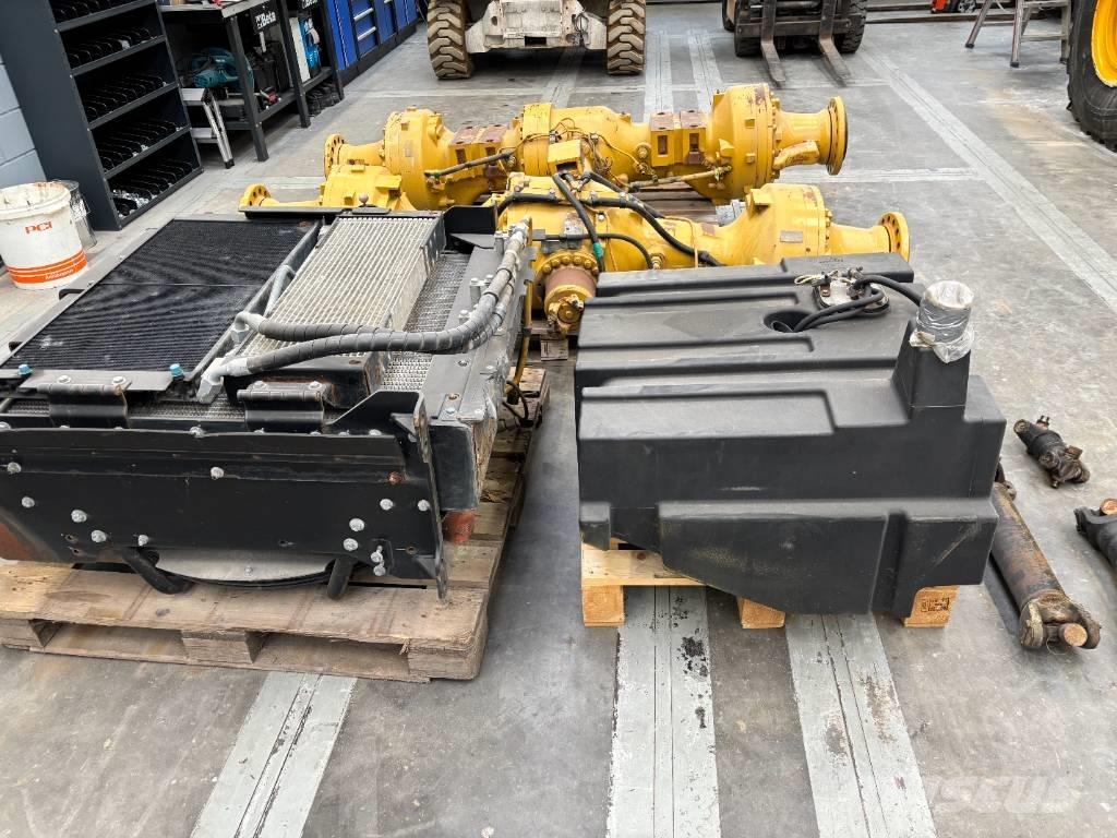 CAT 938 M Rataslaadurid