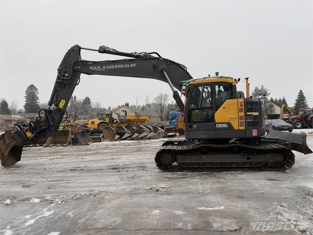 Volvo ECR 235 EL Roomikekskavaatorid