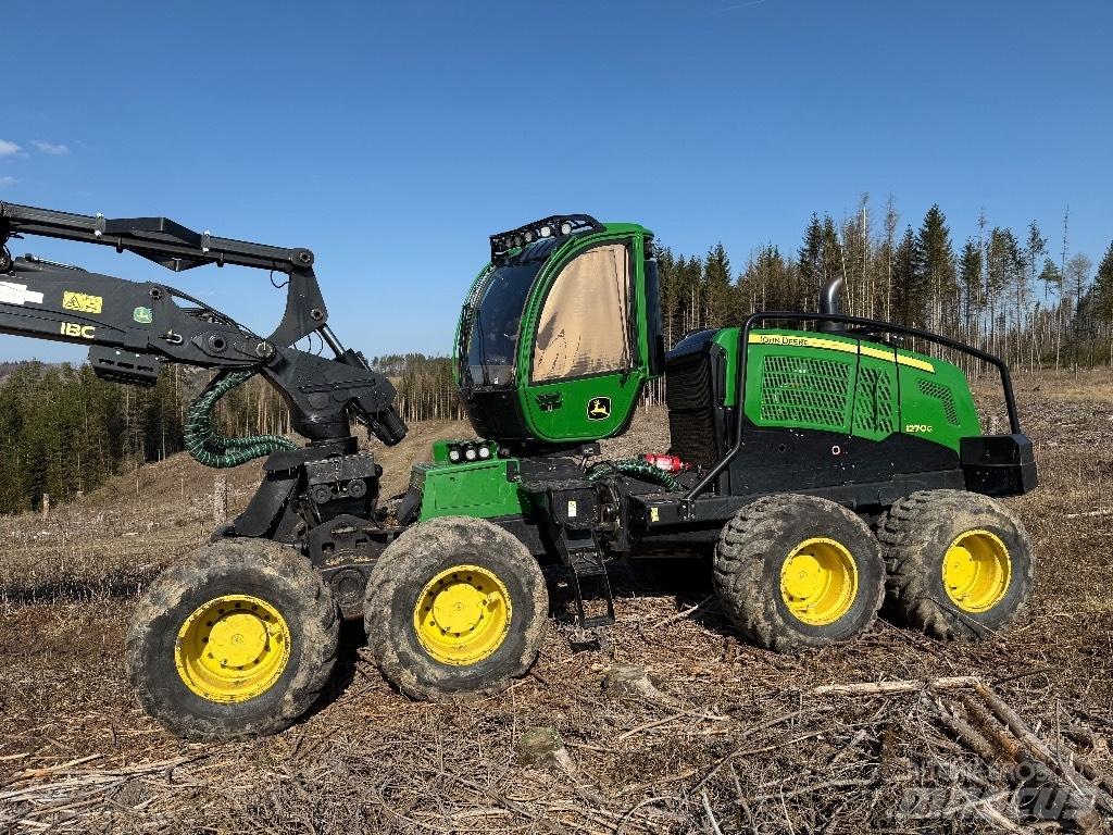 John Deere 1270 G Harvesterid