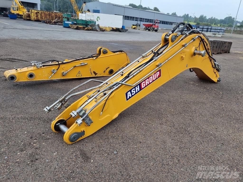 Liebherr R 906 ARM Nooled ja varred