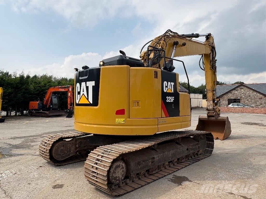 CAT 325 FL CR Roomikekskavaatorid