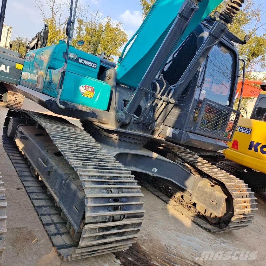 Kobelco SK200-8 Roomikekskavaatorid