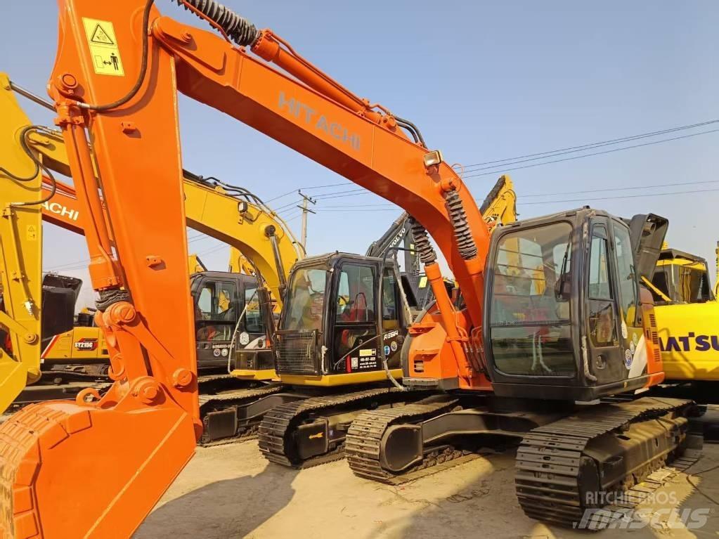 Hitachi ZX135 Roomikekskavaatorid