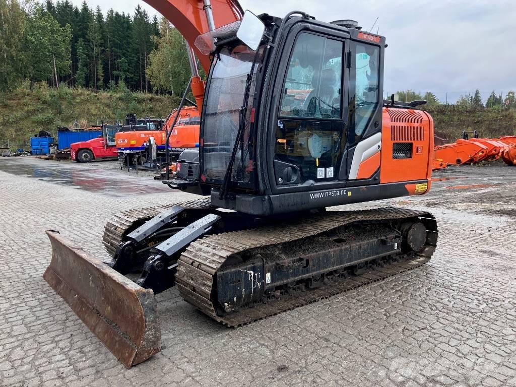 Hitachi ZX130LC-7 Roomikekskavaatorid