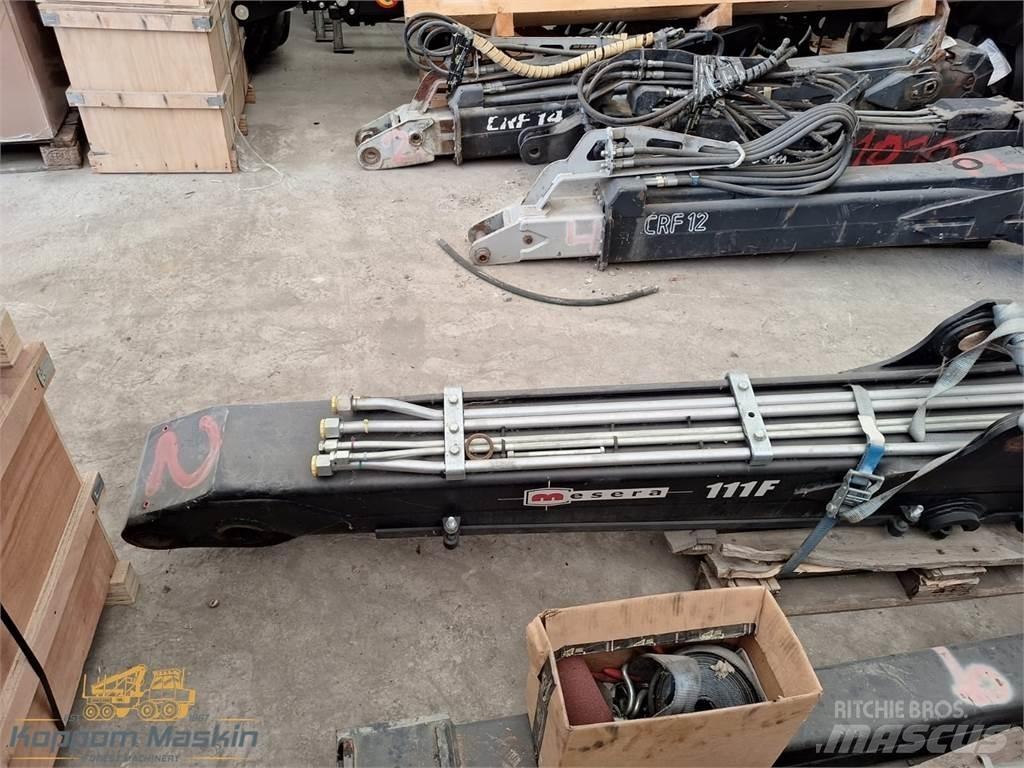 Loglift 111 Forvarderi kraanad