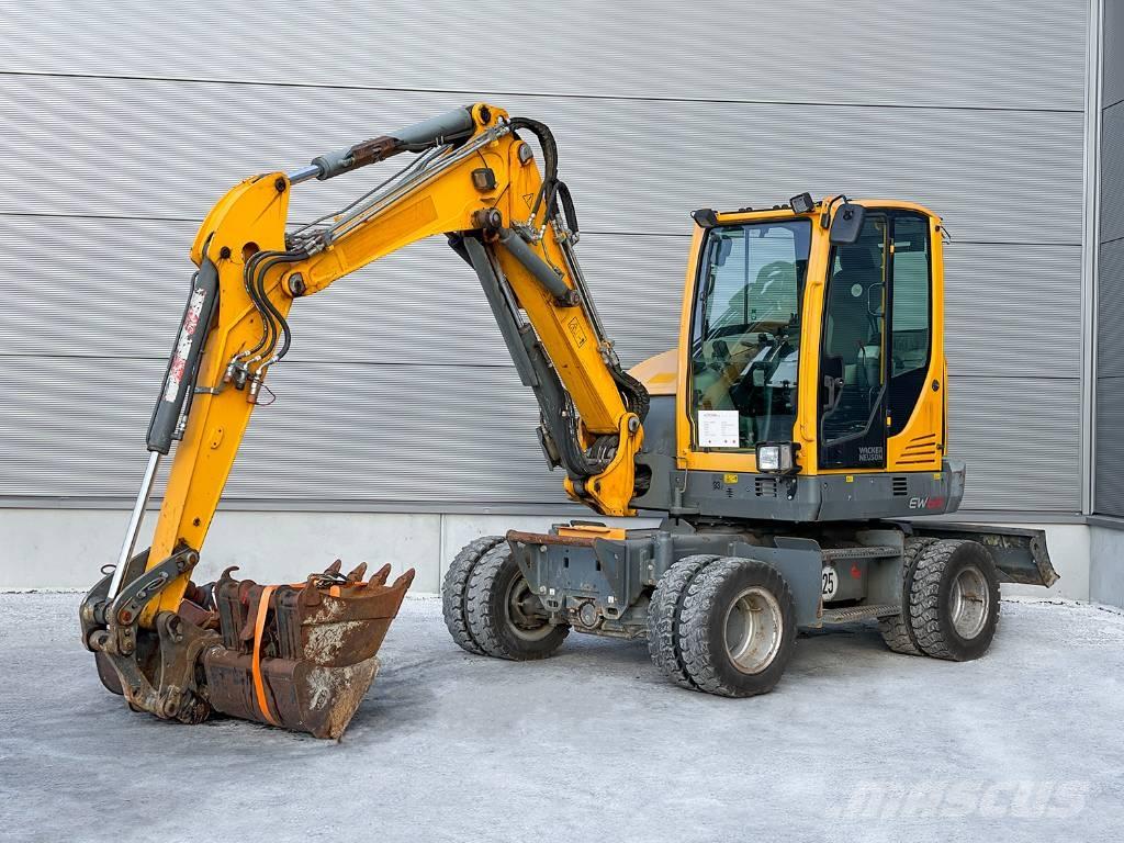 Wacker Neuson EW 65 Ratasekskavaatorid