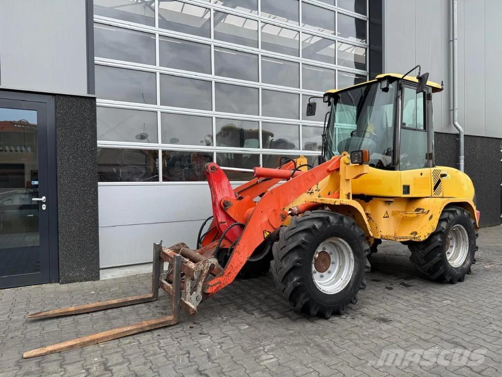 Volvo L35B Rataslaadurid