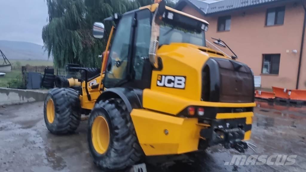 JCB TM 320S Põllumajanduslikud teleskoopkäitlejad