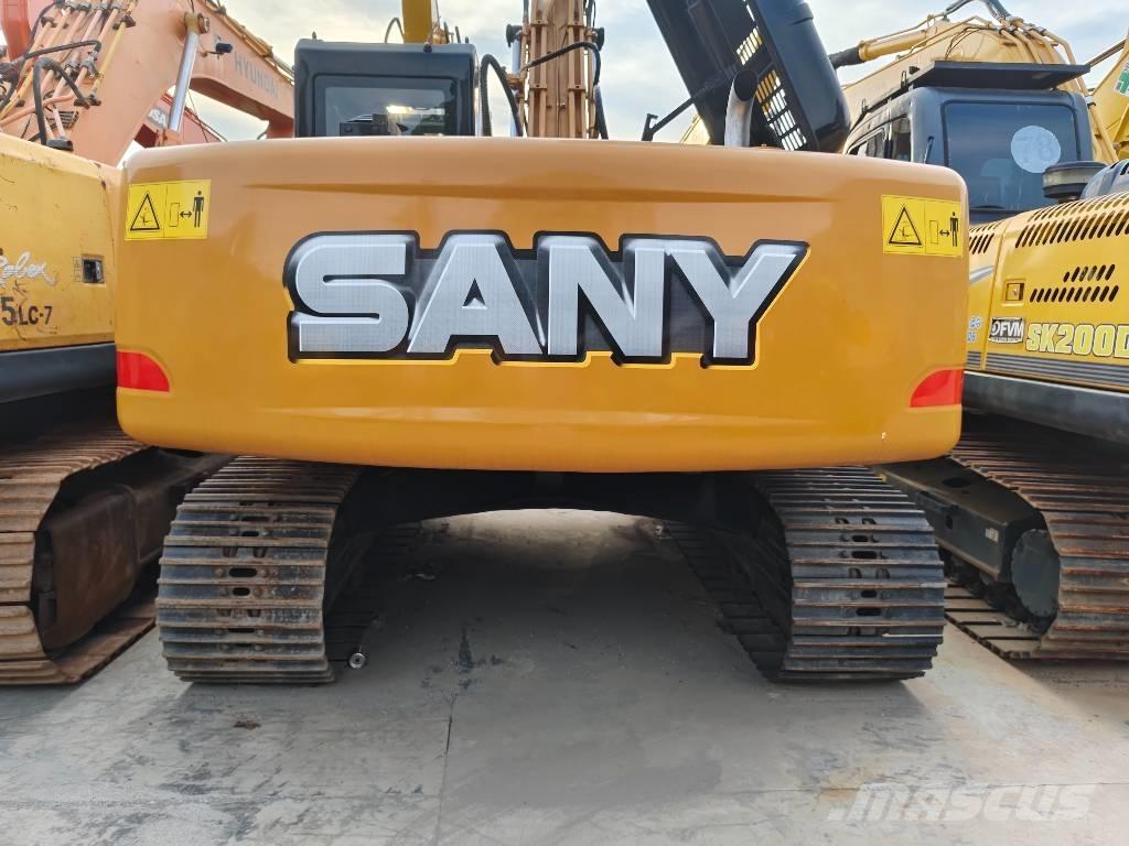 Sany SY 215 C Roomikekskavaatorid