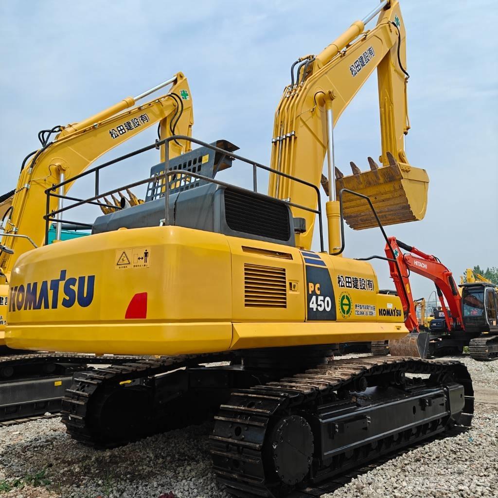 Komatsu 450-8 Roomikekskavaatorid