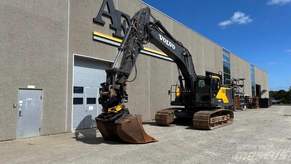 Volvo EC 350 EL Roomikekskavaatorid