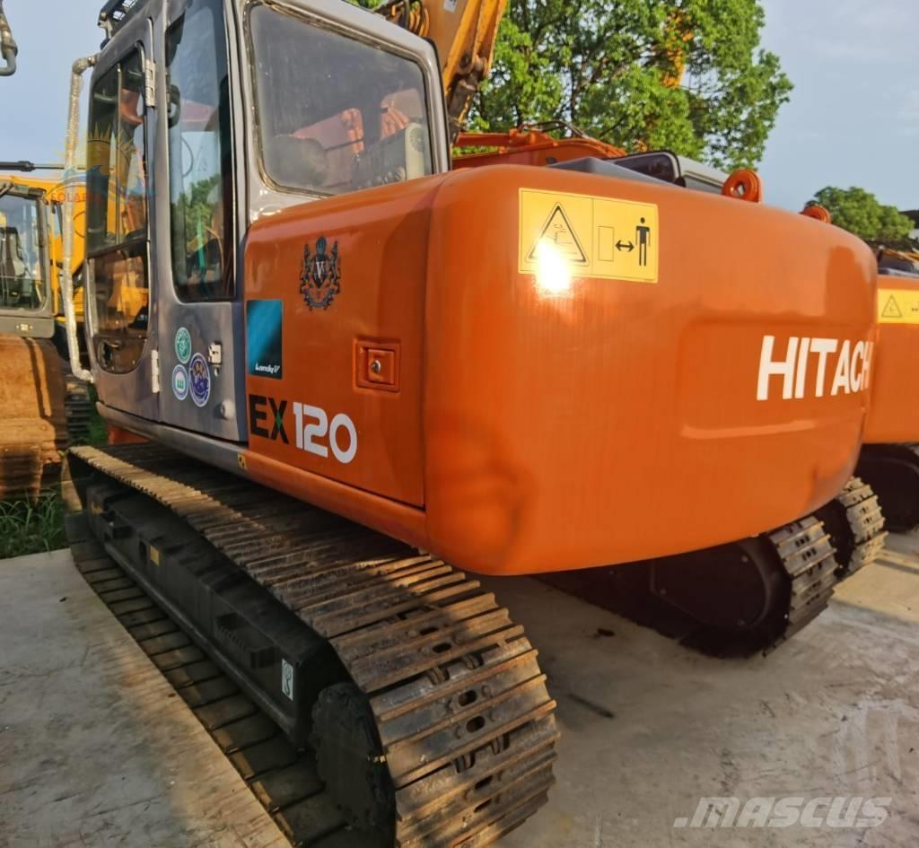 Hitachi EX 120 Roomikekskavaatorid