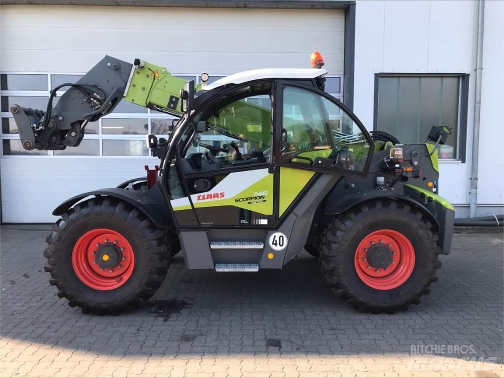 Liebherr T46-7S Teleskooplaadurid