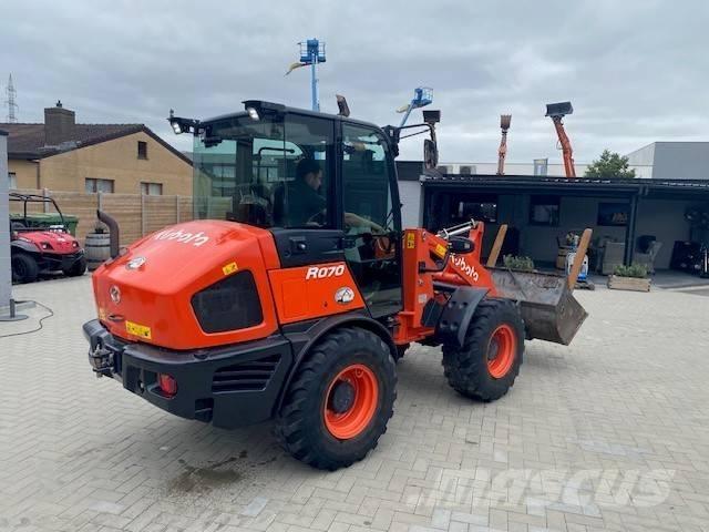 Kubota R 070 Rataslaadurid