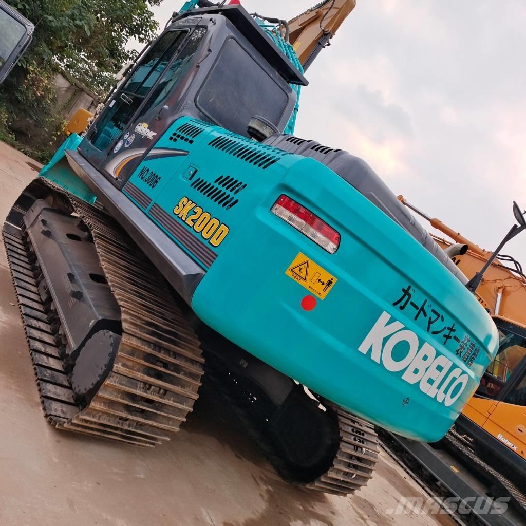 Kobelco SK 200 Roomikekskavaatorid