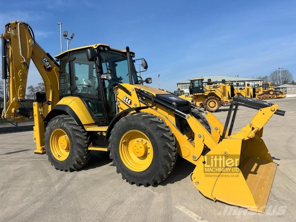CAT 444 Ekskavaatorlaadurid