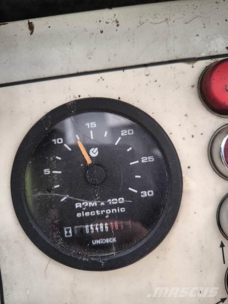 Comacchio MC 305 Raskepuurid