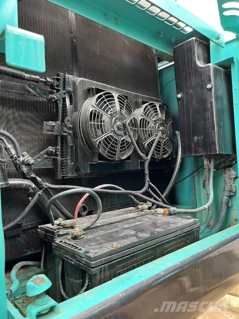 Kobelco SK 210 Roomikekskavaatorid