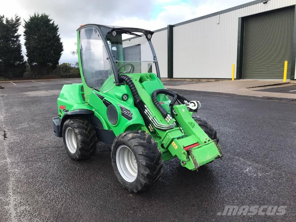 Avant 750 Mitmeotstarbelised laadurid