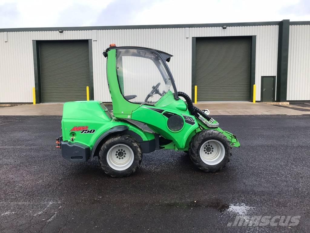 Avant 750 Mitmeotstarbelised laadurid