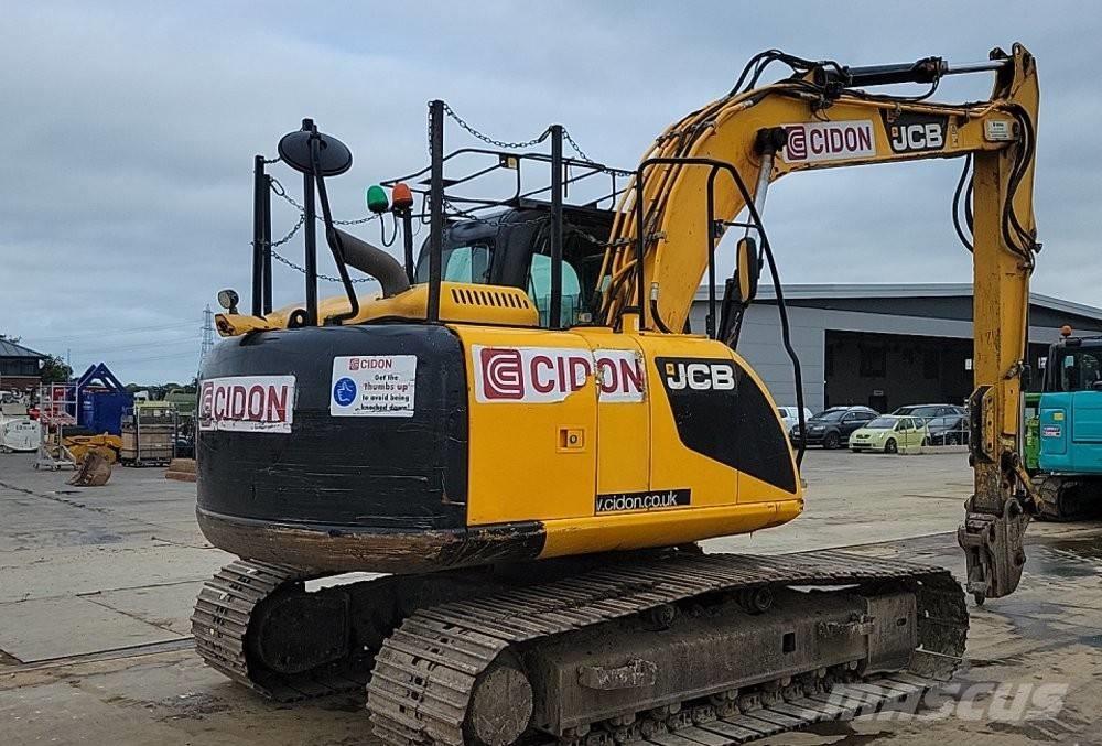 JCB JS 130 LC Roomikekskavaatorid