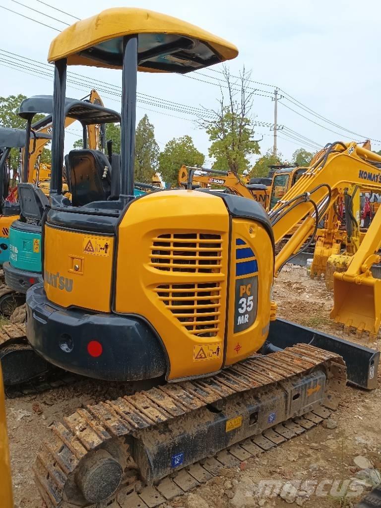 Komatsu PC 35 Roomikekskavaatorid