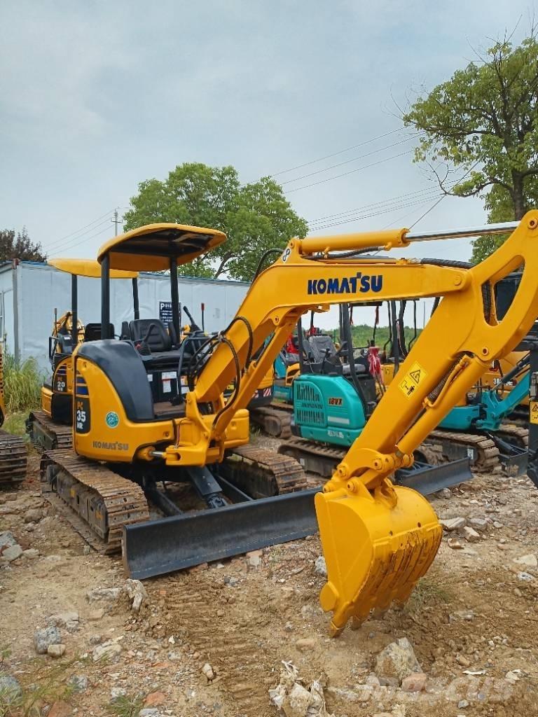 Komatsu PC 35 Roomikekskavaatorid