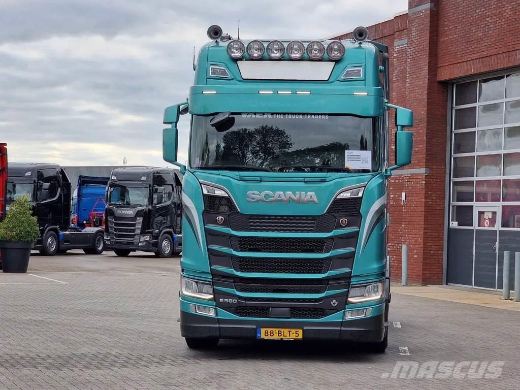 Scania S580 A4x2NB Sadulveokid