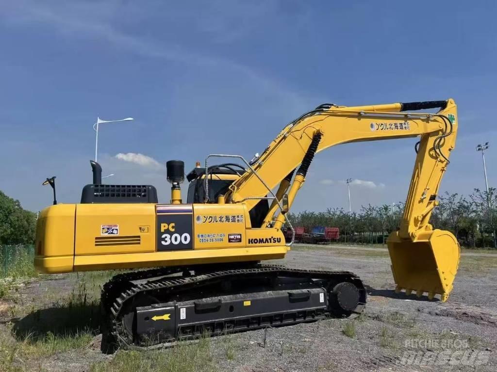 Komatsu 300-7 Roomikekskavaatorid