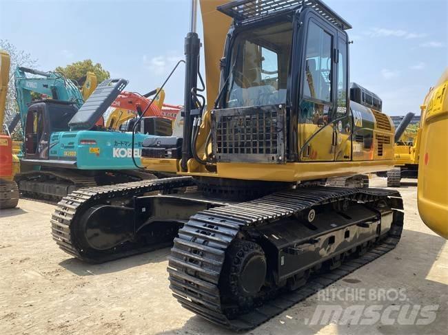 CAT 330 D Roomikekskavaatorid