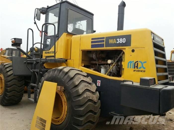 Komatsu WA 380-3 Rataslaadurid