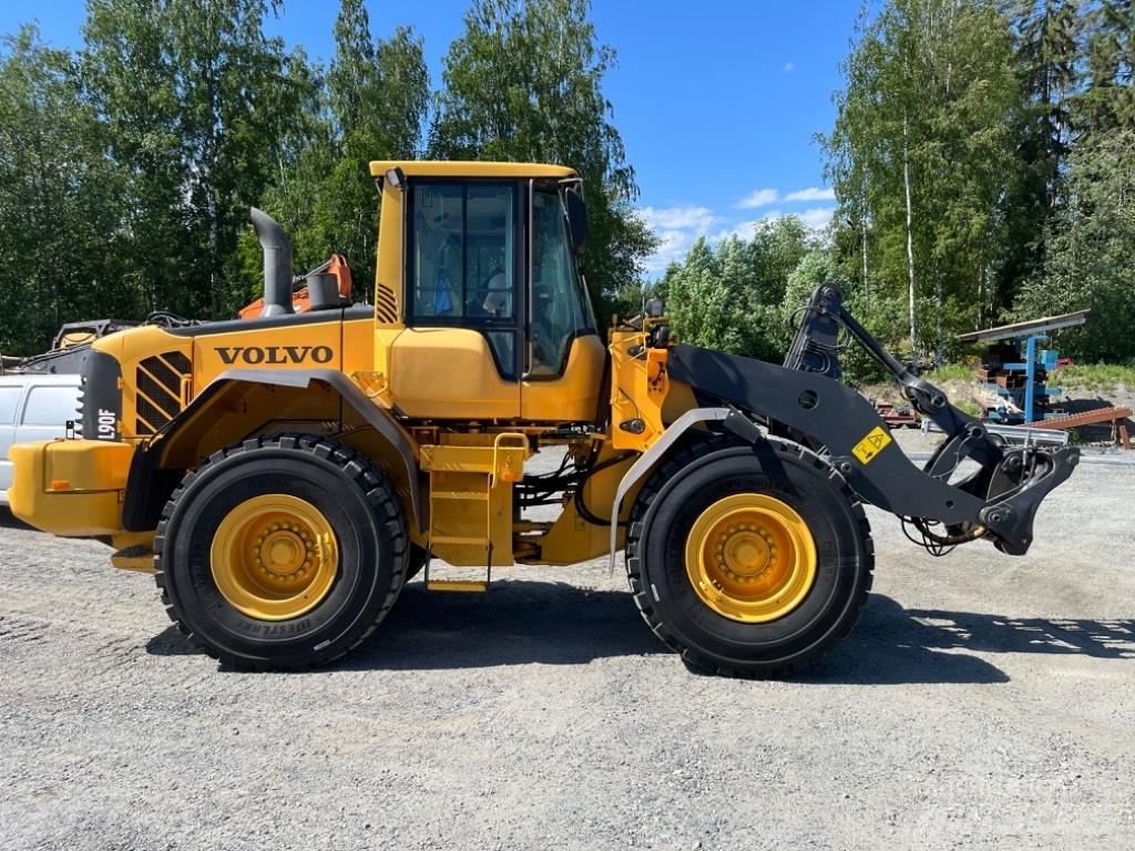 Volvo L 90 F Rataslaadurid
