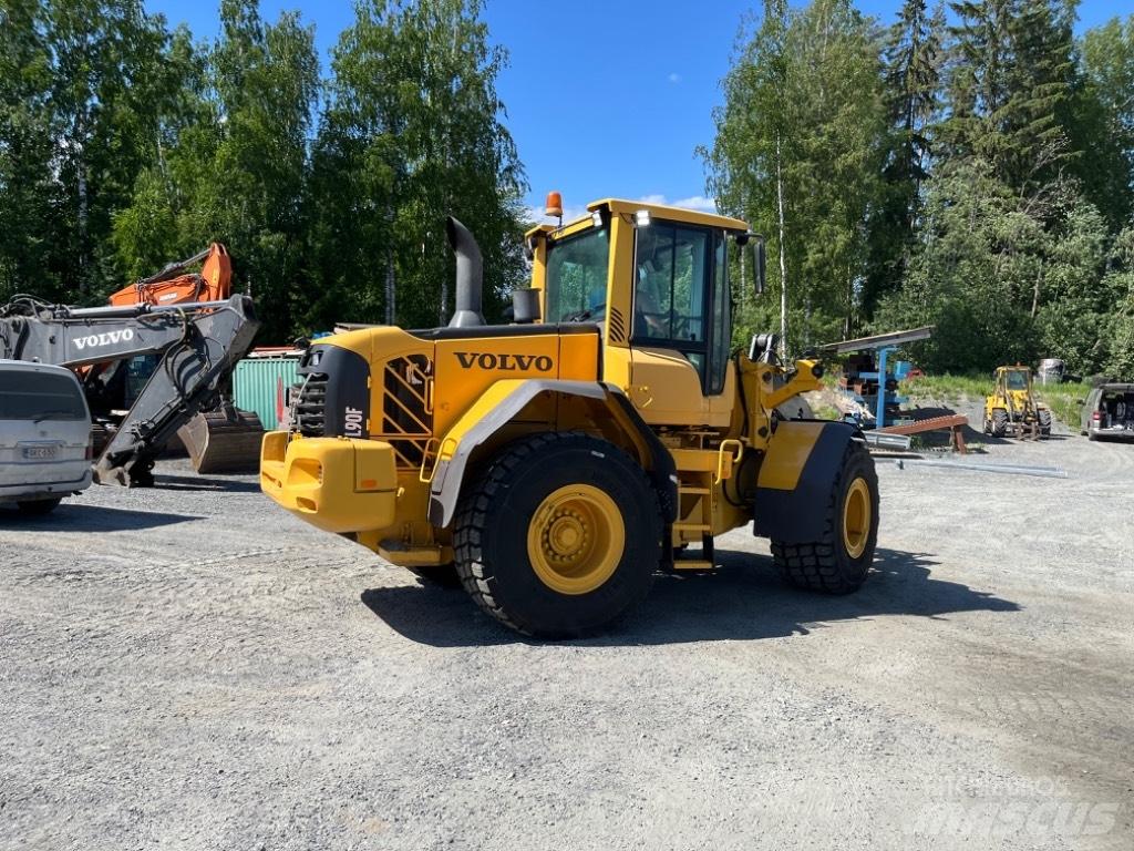 Volvo L 90 F Rataslaadurid
