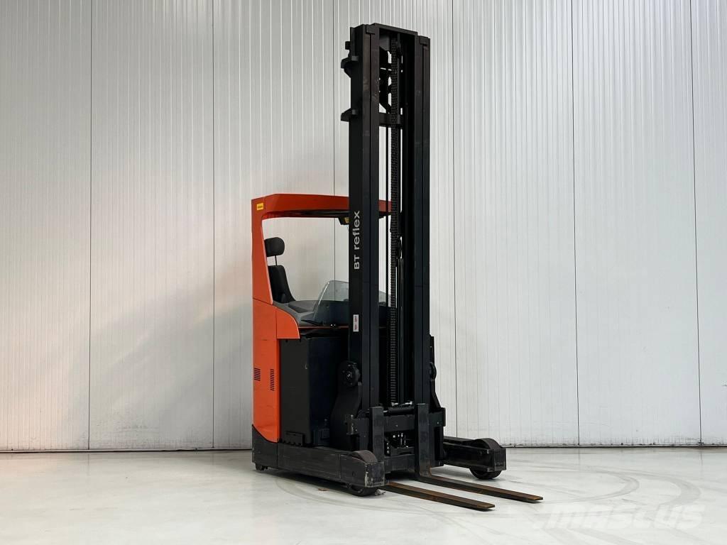 BT RRE160 Lükandmastiga tõstukid