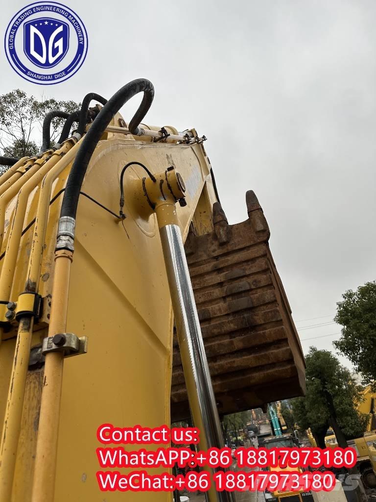 Komatsu PC 450-8 Roomikekskavaatorid
