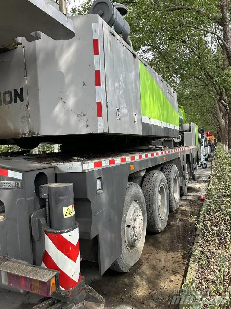 Zoomlion ZTC 1100 Maastikutõstukid