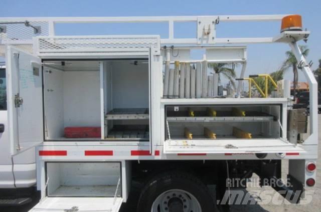 Ford F550 Puksiirid