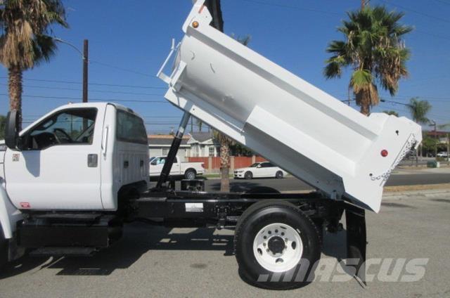 Ford F750 Puksiirid