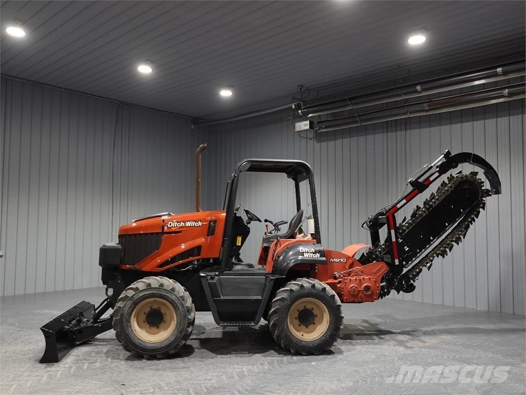 Ditch Witch RT100 Pinnaselõikurid