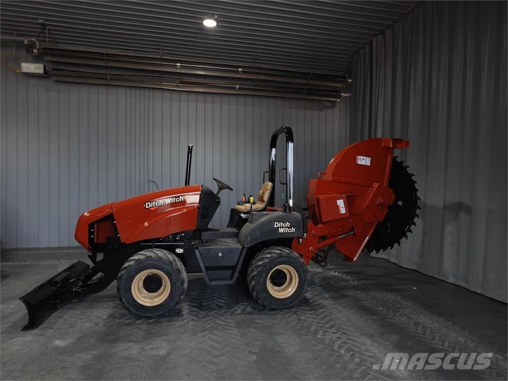 Ditch Witch RT55 Kivisaed ja betoonisaed