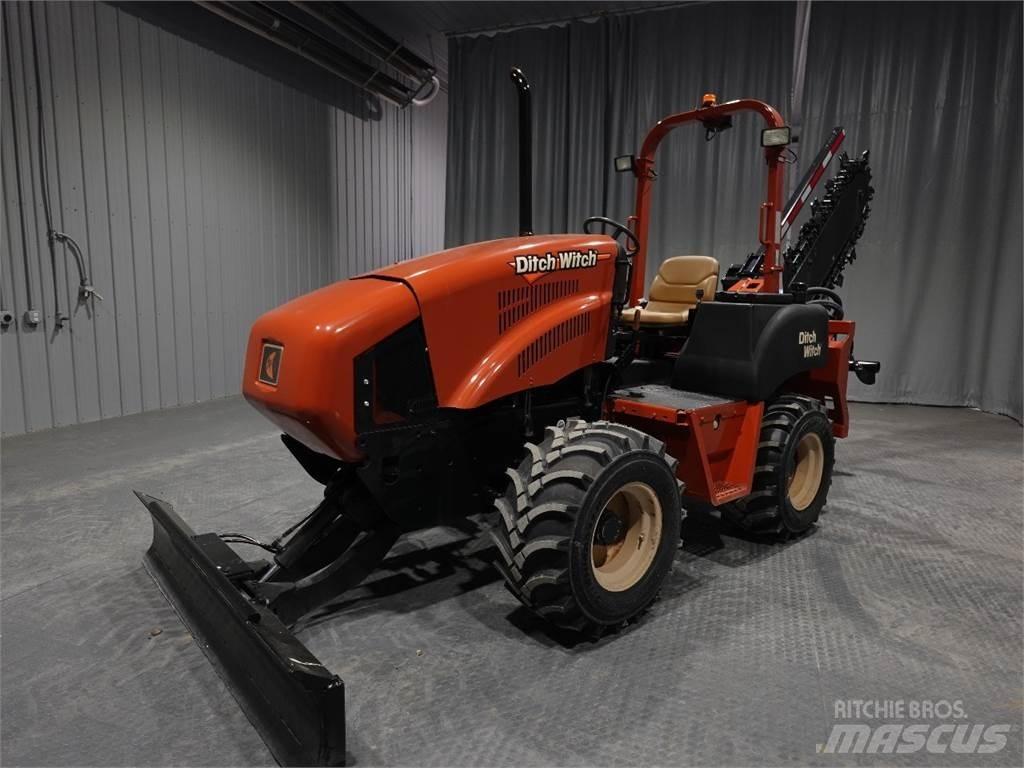 Ditch Witch RT80 Pinnaselõikurid