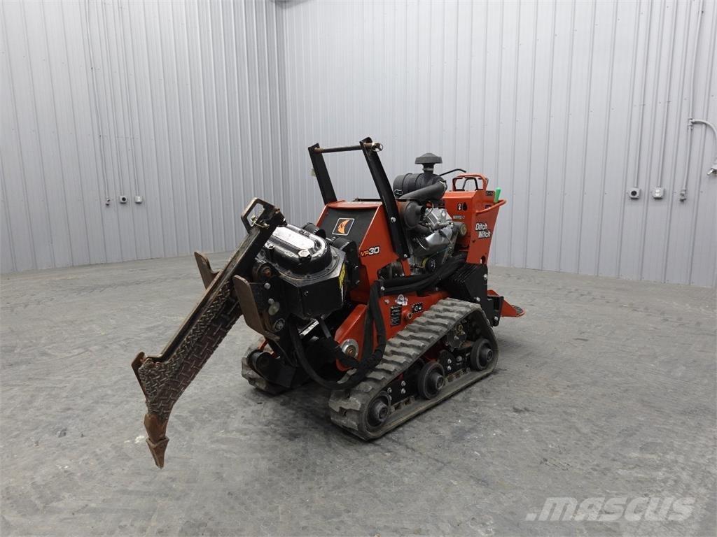 Ditch Witch VP30 Pinnaselõikurid