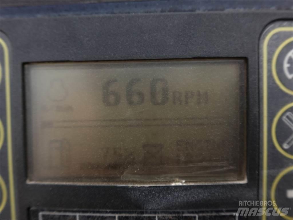 Vermeer RTX550 Pinnaselõikurid